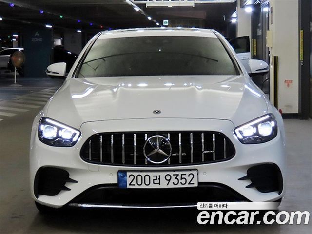 Mercedes-Benz E-Class W213 E250 AMG Line - фото 1