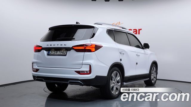 SsangYong Rexton Совершенно новый Diesel 2.2 4WD Master - фото 1