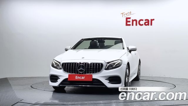 Mercedes-Benz E-Class W213 E220d Cabriolet - фото 2