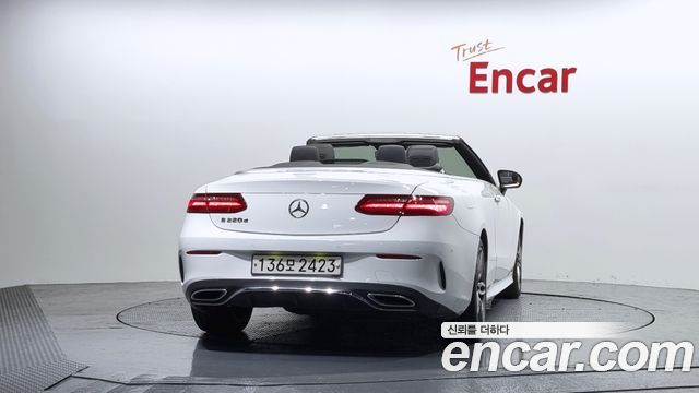 Mercedes-Benz E-Class W213 E220d Cabriolet - фото 3