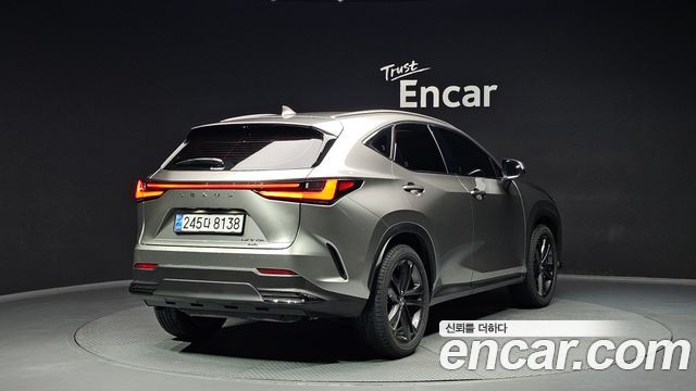 Lexus NX 2-го поколения Premium - фото 1