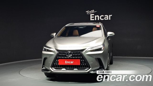 Lexus NX 2-го поколения Premium - фото 2