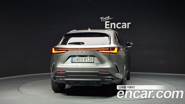 Lexus NX 2-го поколения Premium - фото 3