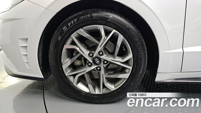 Hyundai Sonata DN8 2.0 Modern - фото 4