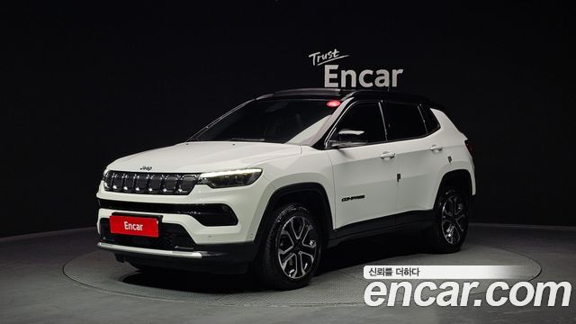 Jeep Compass 2-го поколения 2.4 Limitied AWD - фото 0