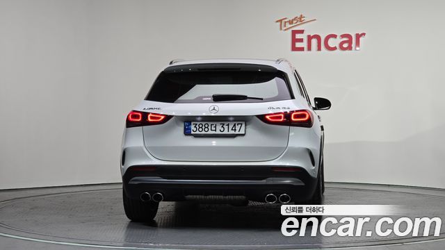 Mercedes-Benz GLA-Class H247 GLA45 AMG 4MATIC+ - фото 3