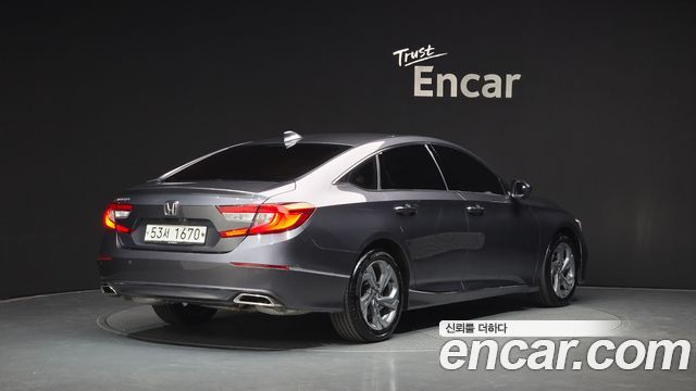 Honda Accord 10-го поколения 1.5 Turbo - фото 1