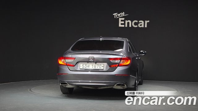 Honda Accord 10-го поколения 1.5 Turbo - фото 3