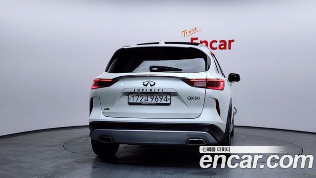 Infiniti QX50 2.0 Sensory AWD - фото 3
