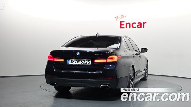 BMW 5 Series G30 530i M Sport Package - фото 2