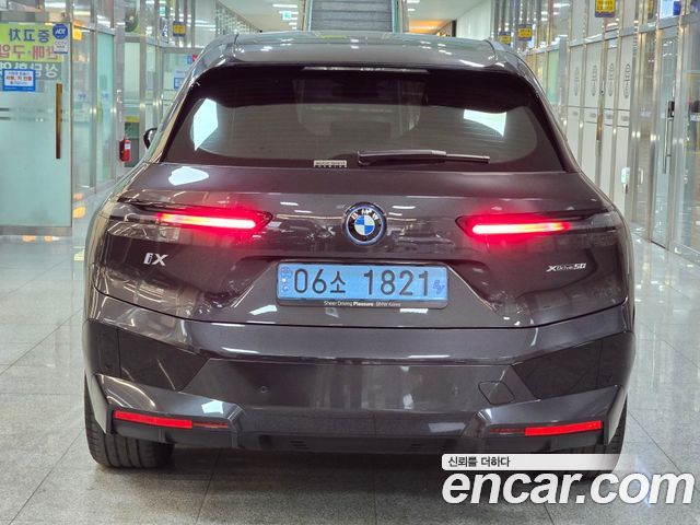 BMW iX xDrive50 Sport Special Edition - фото 3