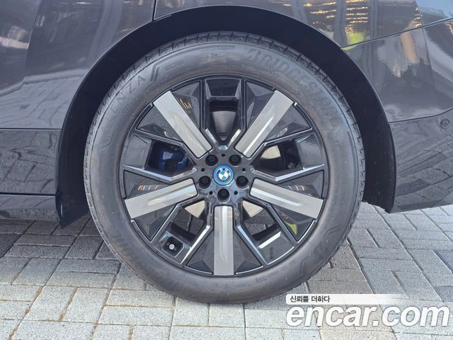 BMW iX xDrive50 Sport Special Edition - фото 4