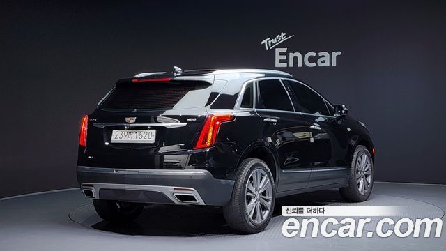 Cadillac XT5 3.6 Premium Luxury AWD - фото 1