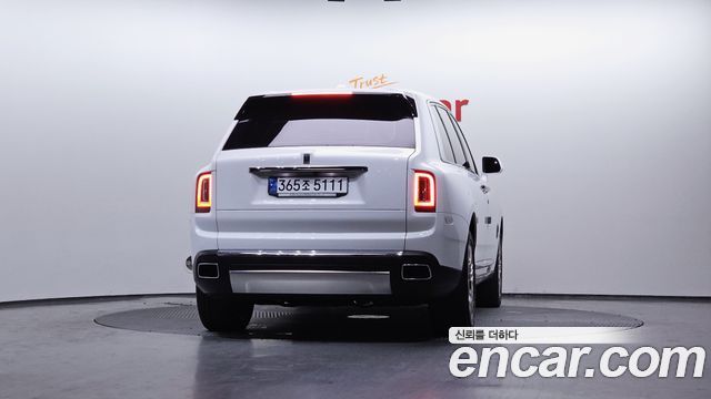 Rolls-Royce Cullinan 6.7 V12 - фото 3