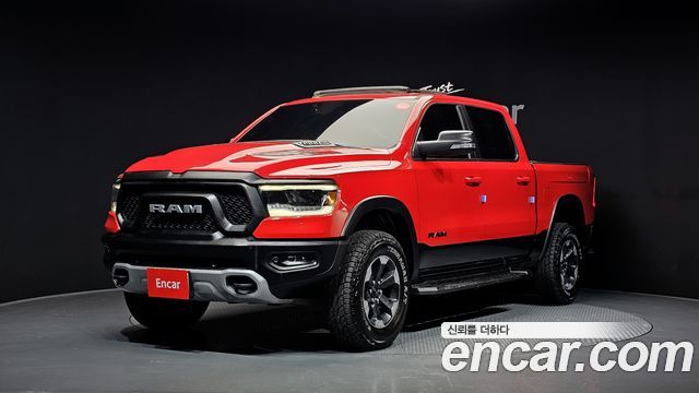 Dodge Ram Pick Up 5.7 - фото 0