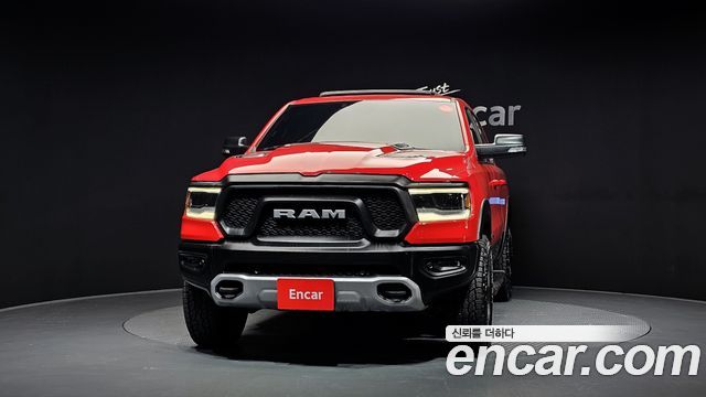 Dodge Ram Pick Up 5.7 - фото 2