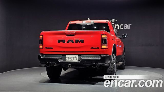 Dodge Ram Pick Up 5.7 - фото 3