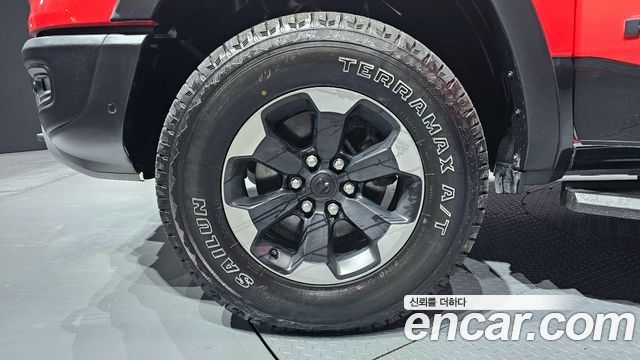 Dodge Ram Pick Up 5.7 - фото 4