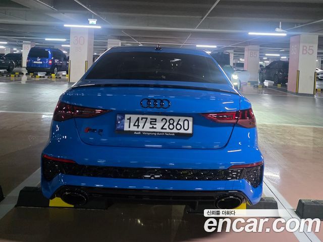 Audi RS3 2.5 TFSI Quattro - фото 3