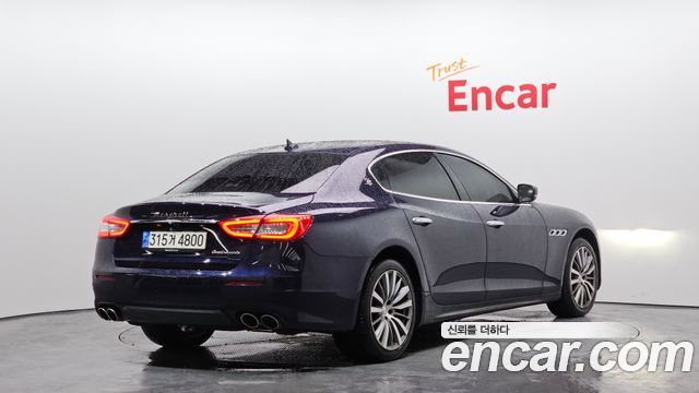 Maserati Quattroporte 3.0 V6 - фото 1