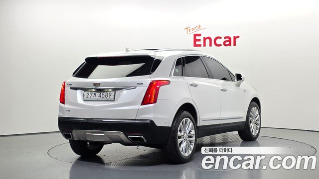 Cadillac XT5 3.6 Platinum - фото 1