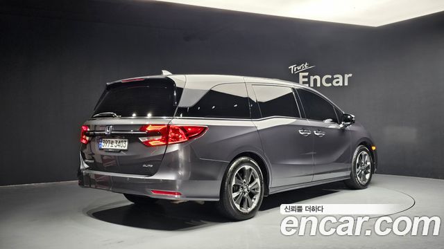Honda Odyssey 3.5 5th - фото 1