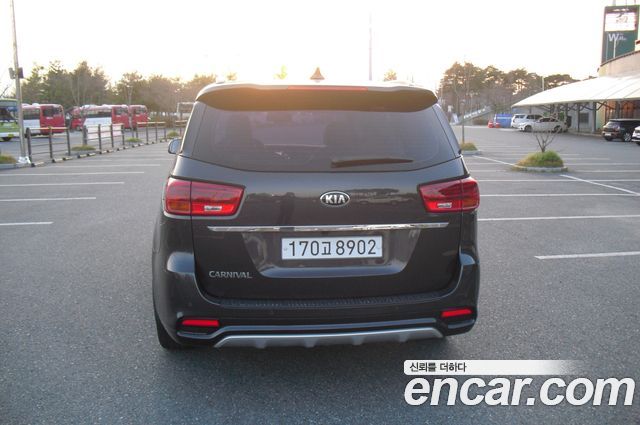 Kia Carnival Новый 9-Seater Prstige - фото 3
