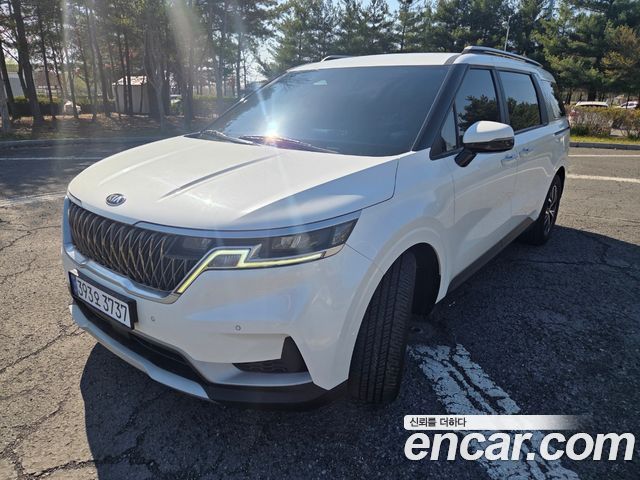 Kia Carnival 4-го поколения 9-Seater Prestige - фото 0