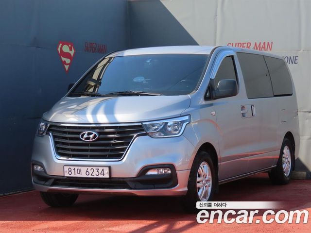 Hyundai Starex Новый Van 5-Seater Smart - фото 0