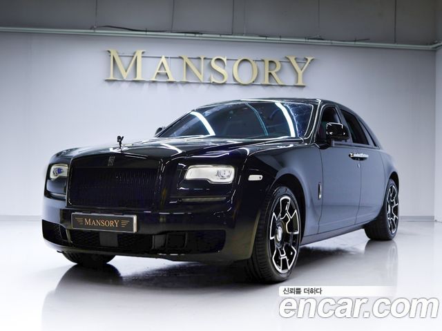 Rolls-Royce Ghost 6.6 V12 Black badge - фото 0