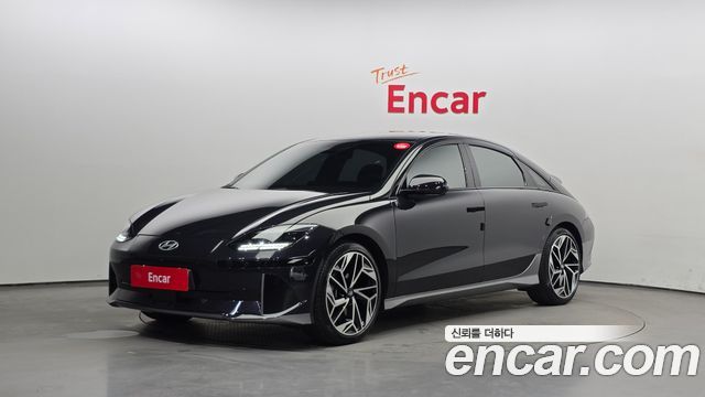 Hyundai Ioniq6 Long Range AWD Prestige - фото 0