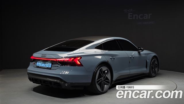 Audi RS e-tron GT GT RS - фото 1