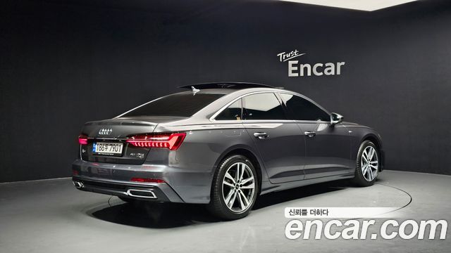 Audi A6 C8 45 TFSI Quattro Premium - фото 1