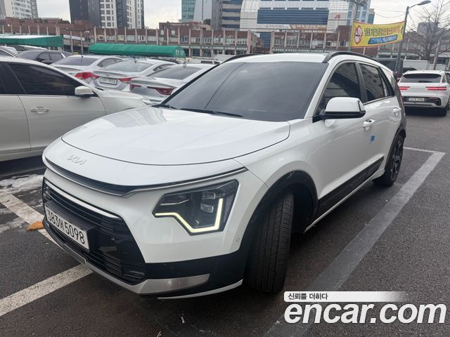Kia Niro Совершенно новый Signature - фото 0