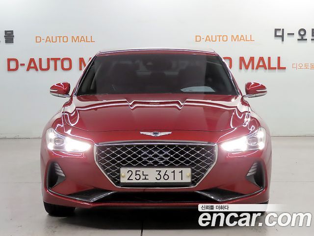Genesis G70 2.0T Elite - фото 1