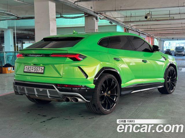 Lamborghini Urus 4.0 V8 - фото 1