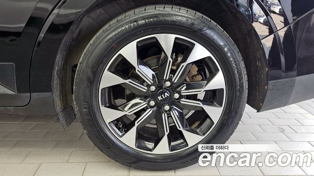 Kia Carnival 4-го поколения 9-Seater Prestige - фото 4