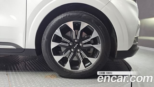 Kia Carnival 4-го поколения 9-Seater Noblesse - фото 4