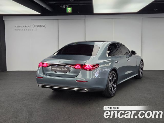 Mercedes-Benz E-Class W214 E200 Avantgarde - фото 1