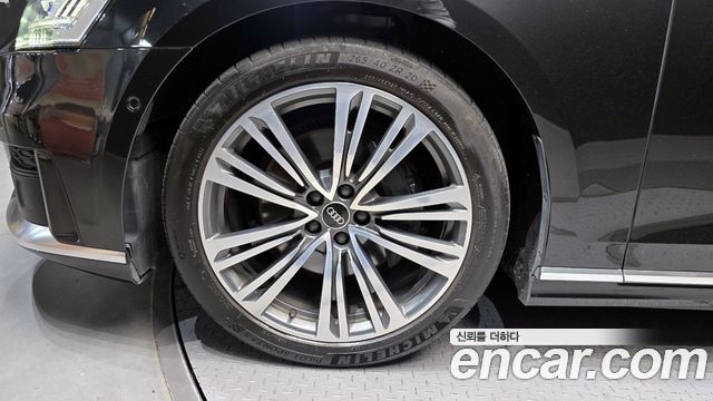 Audi A8 D5 50 TDI Quattro - фото 4