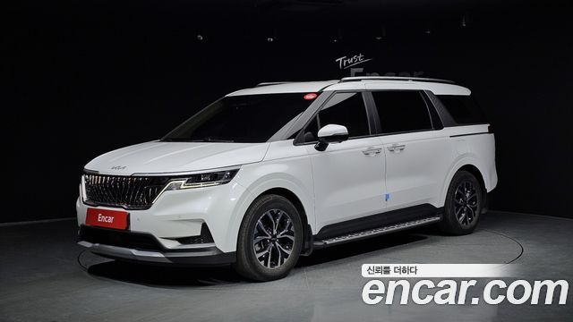 Kia Carnival 4-го поколения 9-Seater Prestige - фото 0