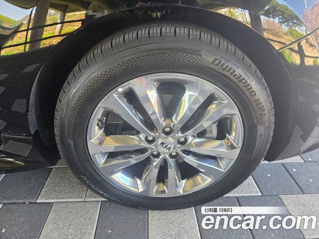 Kia Carnival Совершенно новый 9-seater Hi-Limousine Noblesse - фото 4