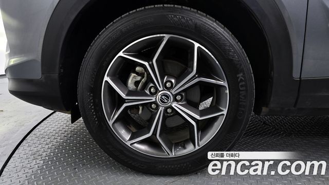 SsangYong Korando Gasoline 1.5 2WD C5 - фото 4