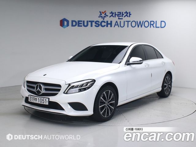 Mercedes-Benz C-Class W205 C200 - фото 0
