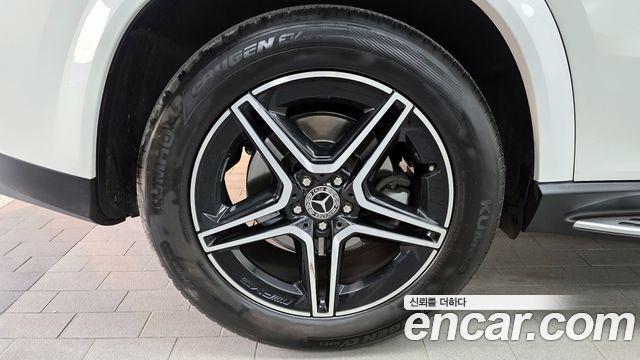 Mercedes-Benz GLE-Class W167 GLE400d 4MATIC Coupe - фото 4
