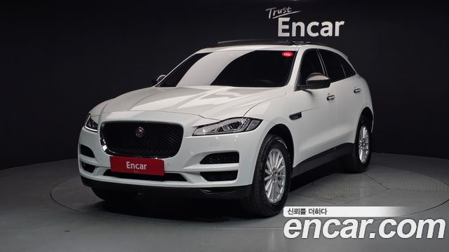 Jaguar F-PACE 20d Prestige - фото 0