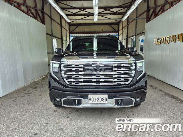 GMC Sierra Denali-X - фото 0