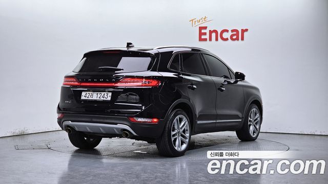 Lincoln MKC 2.0 AWD - фото 1