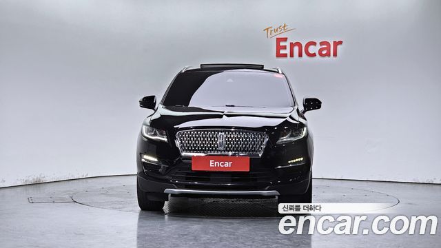 Lincoln MKC 2.0 AWD - фото 2