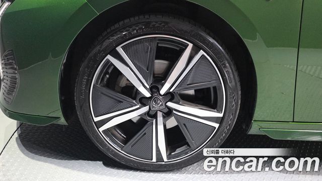 Peugeot 308 3-го поколения 1.5 BlueHDi GT - фото 4